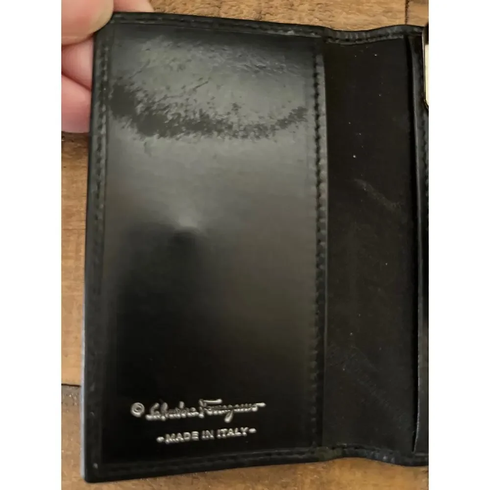 FERRAGAMO Key Case Black leather Silver Hardware Unisex - Picture 5 of 9
